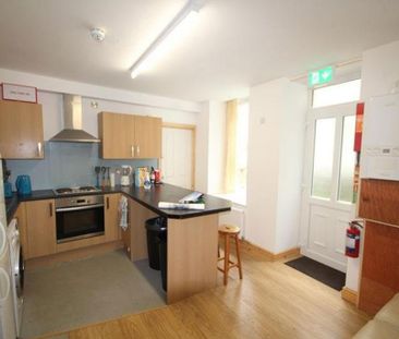 3 bedroom house share to rent - Photo 4