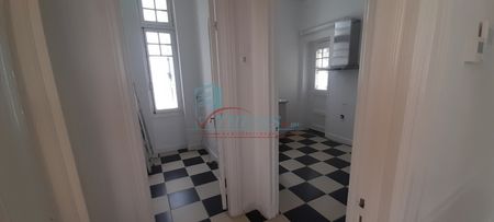 Ενοικιάζεται Νεοκλασσικό διαμέρισμα στο Παλαιό Φάληρο - Φωτογραφία 5