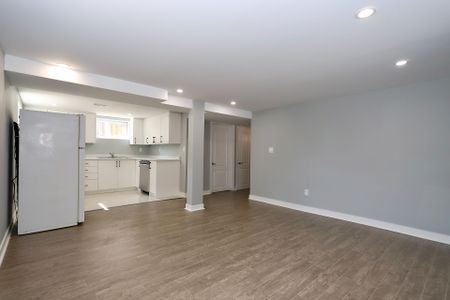For Lease - 885 Myers Street, Oshawa, Ontario - Photo 4