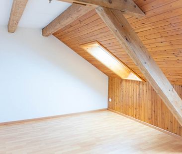 Zentrale 2.0-Zi. Dachwohnung - Photo 1