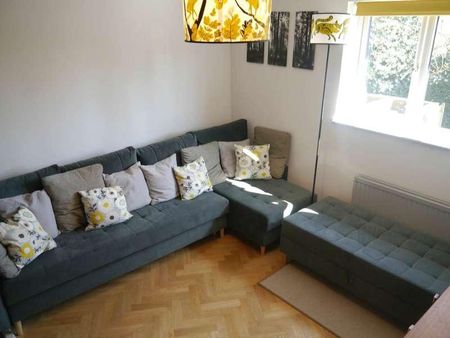 Newlands, Old Hertford Road, AL9 - Photo 2