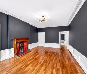 3 bedroom apartment to rent - Photo 1