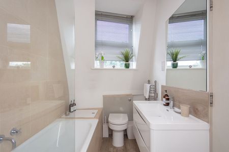 Battersea Rise - Photo 4