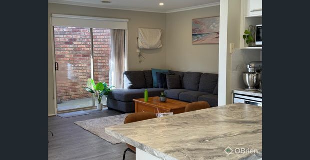 Comfort and Style in a Prime Cranbourne North Location - Photo 1