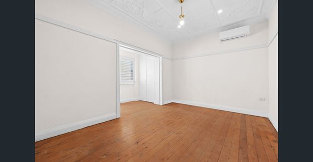 Convenient, spacious apartment in prime location - Photo 1