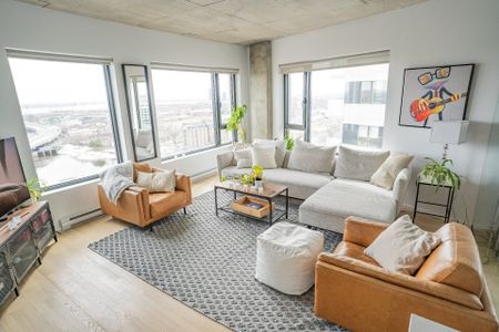 1085Z Rue Smith, Montréal (Le Sud-Ouest), QC H3C - Photo 3