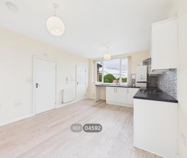 2 bedroom maisonette to rent - Photo 6