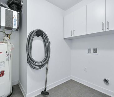 2 CH - 1 SDB - Lavaltrie - $1,355 /mo - Photo 3
