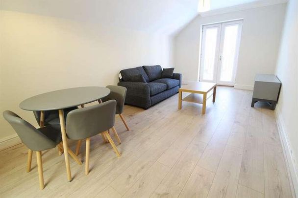 Stanshawe Court, Stanshawe Road, Reading, RG1 - Photo 1