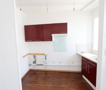 Location Appartement 2 pièces 40m² LA CHARITE SUR LOIRE 58400 - Photo 4