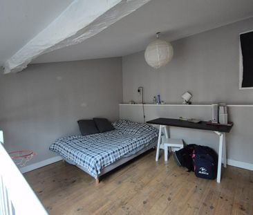 Location Appartement 2 pièces 38m² BORDEAUX 33000 - Photo 3