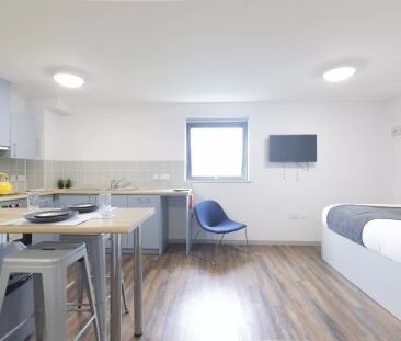 Premium Studio | Marshall Court - Photo 6