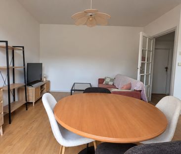 Location Appartement 2 pièces 40m² POITIERS 86000 - Photo 4