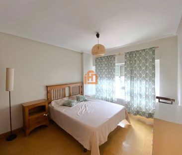 Apartamento de alquiler en Padre Isla, Centro Ciudad - Photo 1