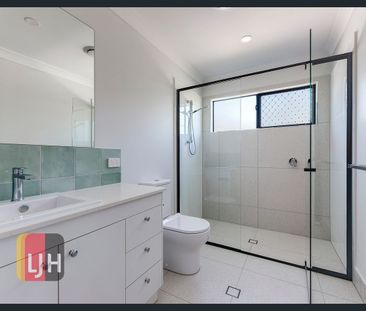 MODERN ROOMING ACCOMMODATION IN GREAT LOCATION - Photo 1