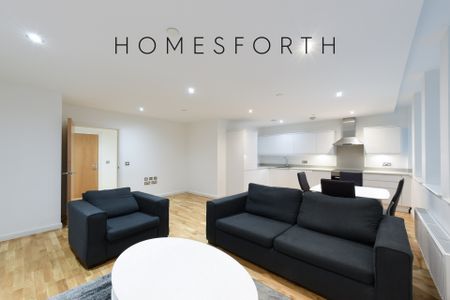 2 Bedroom Apartment - Photo 2