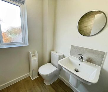 2 bedroom semi-detached house to rent - Photo 6