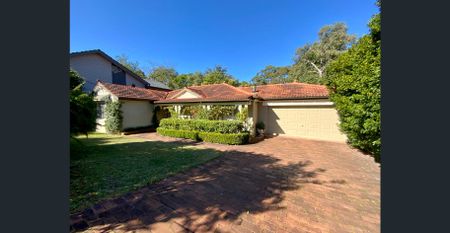 Walk To Rail. - Photo 4