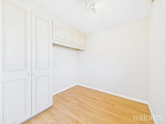 3 bedroom House - FORRESTERS DRIVE, WELWYN GARDEN CITY - Photo 1