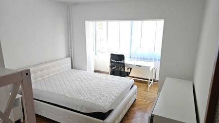 Apartament de Închiriere 4 camere, APCJ360319 - Photo 2