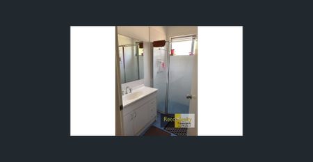 STUDENT HOUSE IN GREAT LOCATION - Photo 5