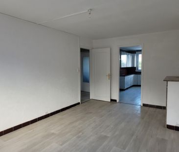 Location Appartement 3 pièces 72m² ST OMER 62500 - Photo 1