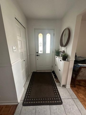 Maison de plain-pied à louer - Laval (Auteuil) (Autres) - Photo 2