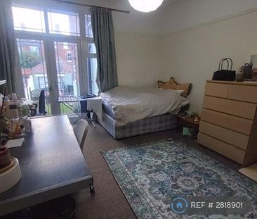 1 bedroom in a house share to rent - Photo 6
