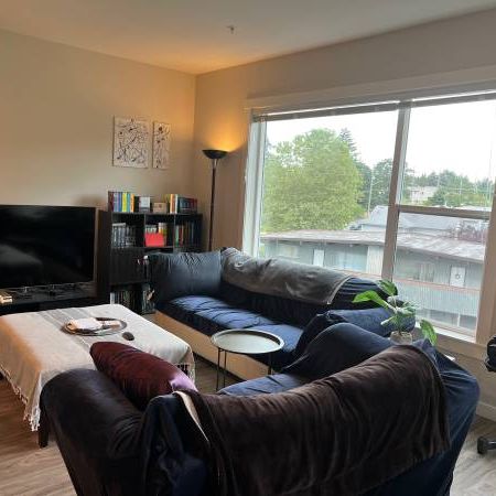 1 Bedroom Near VIU - Photo 1