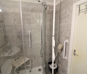 1 bedroom retirement property to rent - Photo 1