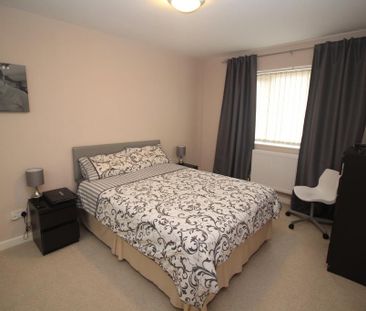 2 bedroom flat to rent - Photo 6