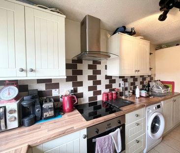 Butteridges Close RM9 6YD, Property for rent - Photo 4