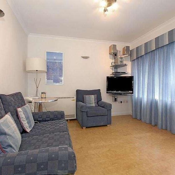 Abbey Hall, Reading, Reading, RG1 - Photo 1