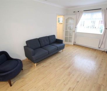 28b Ravenhill Parade, Belfast, BT6 8NU - Photo 1