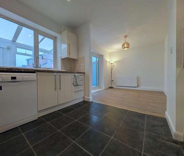 Spinney Lane, Stockingford, CV10 - Photo 6