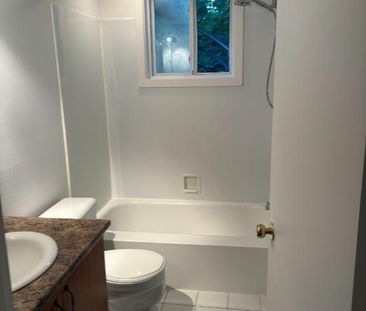 Beau 4½ à louer – Rue de Brest, Laval Disponible dès maintenant – 1... - Photo 4