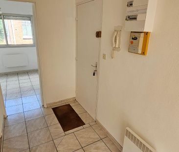 Location Appartement 1 pièce 37m² DOUAI 59500 - Photo 3