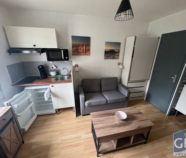Location Appartement 1 pièce 15m² - Photo 3