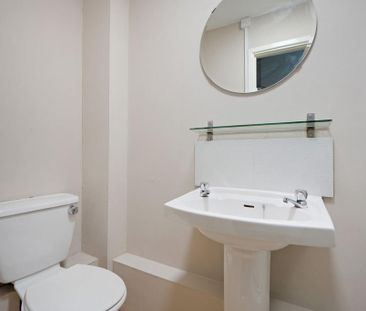 6 bedroom flat to rent - Photo 6