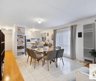 COZY UNIT IN THE HEART OF PASCOE VALE! - Photo 2