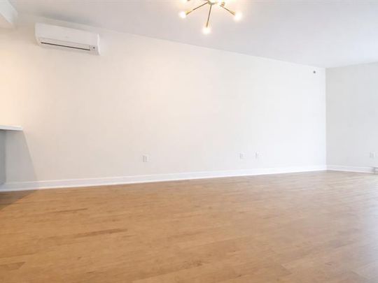 5150 Rue Buchan - Photo 1