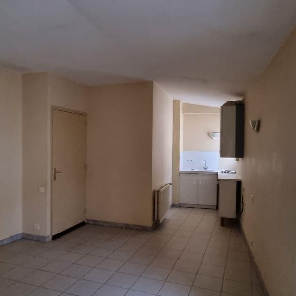 Location Appartement 2 pièces 40m² CHOMERAC 07210 - Photo 1