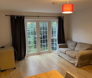 2 Bed Terraced House, Bluecoat Close, NG1 - Photo 4