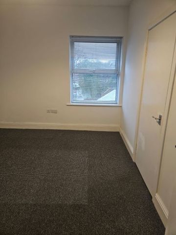 Aigburth Vale, Liverpool - Photo 5