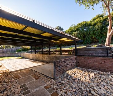 33 Buggy Crescent, McKellar ACT 2617 - House For Rent | Domain - Photo 6