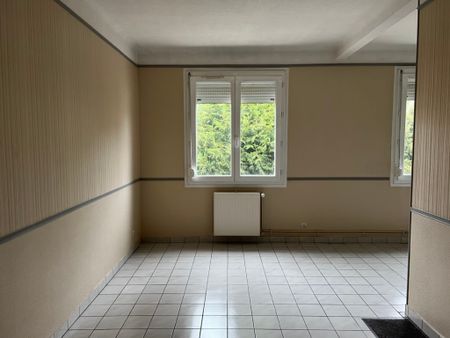 APPARTEMENT T3 CENTRE DE SAINT POL SUR TERNOISE - Photo 2