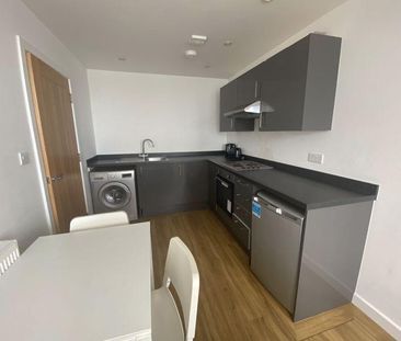 2 bedroom apartment to rent - Photo 5