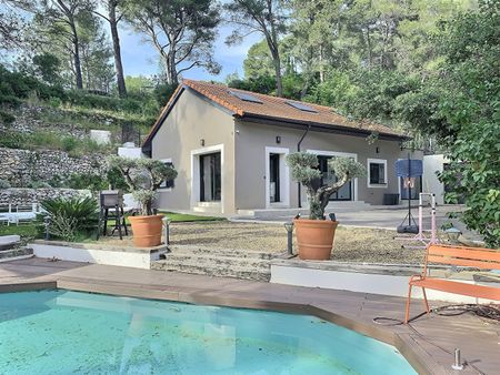 A louer maison meublée de type 4 avec Piscine et garages a Marseille 13011 La treille - Photo 3