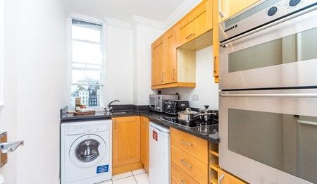 2 bedroom conversion flat with 1 reception and 2 bathrooms in Mayfair, W1J - Photo 2