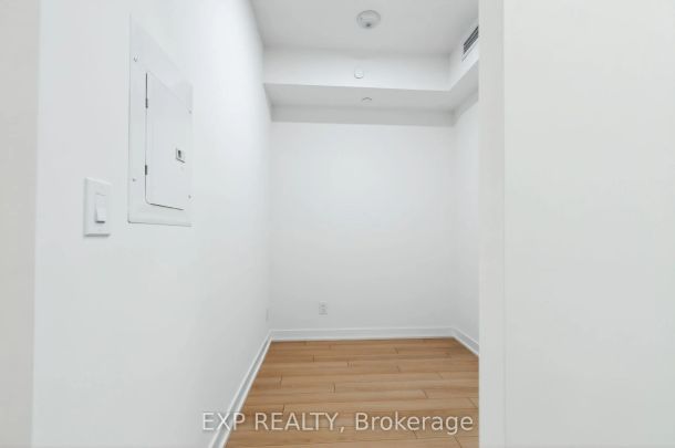 3079 Trafalgar Road #07 - Photo 1
